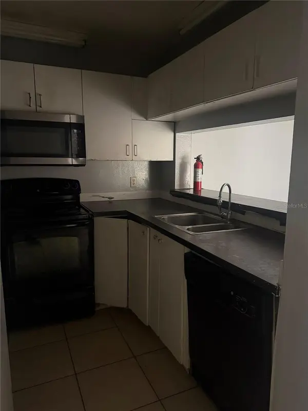 5207 VIA HACIENDA CIR #B101, Orlando, FL 32839