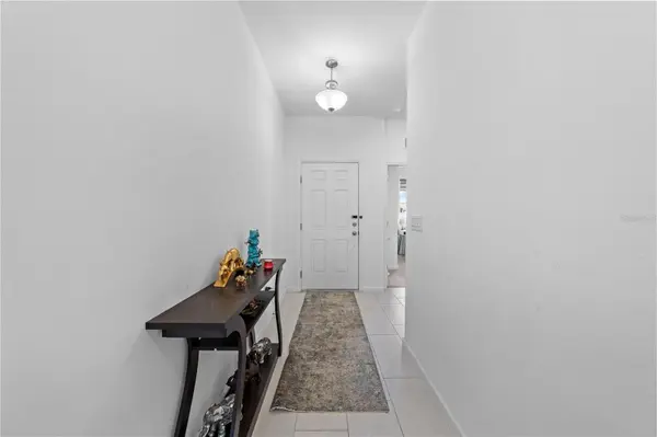 425 SILVER PALM DR, Haines City, FL 33844