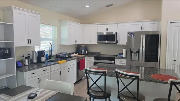 760 GRIFFIN AVE SW, Palm Bay, FL 32908