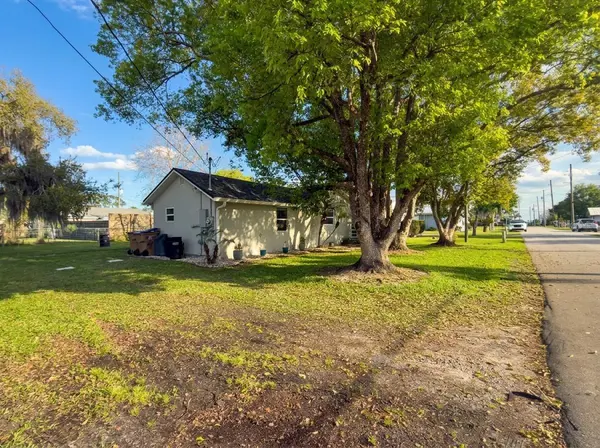1611 SALMON ST, St Cloud, FL 34771