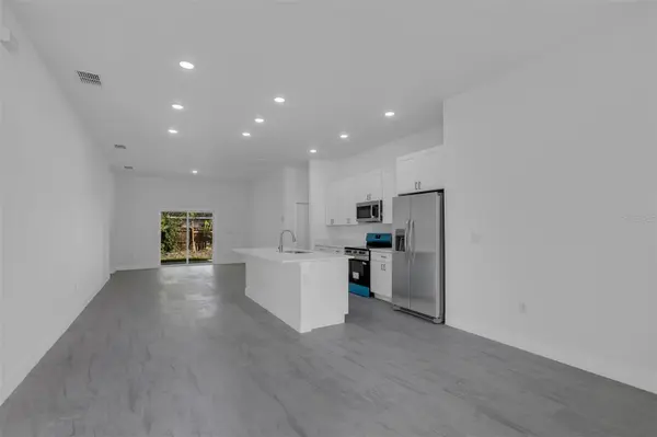 1221 SW 5TH ST, Ocala, FL 34471