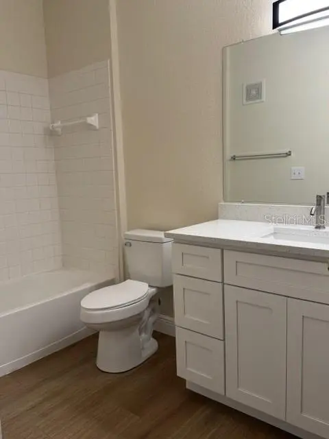 3707 CONROY RD #1712, Orlando, FL 32839