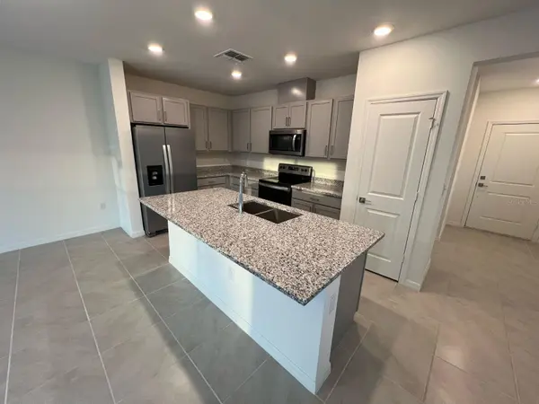 680 STONEY POINT CIR, Davenport, FL 33896
