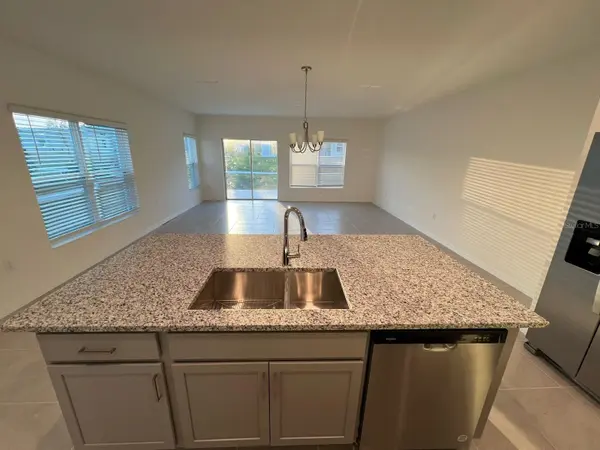 680 STONEY POINT CIR, Davenport, FL 33896