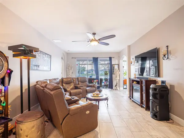 10196 ANDOVER POINT CIR, Orlando, FL 32825