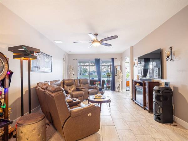 10196 ANDOVER POINT CIR, Orlando, FL 32825