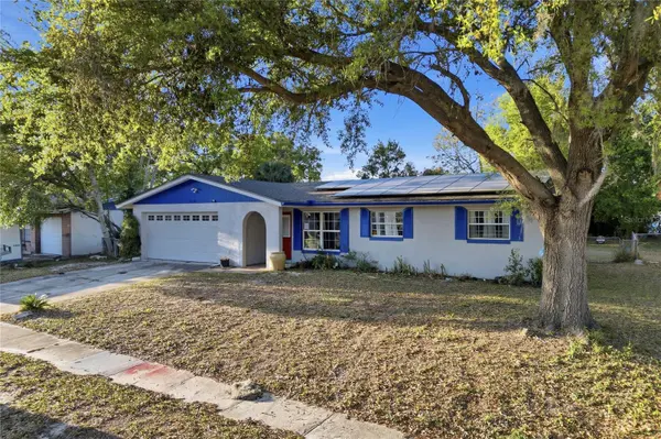 2715 ELMHURST CIR, Orlando, FL 32810