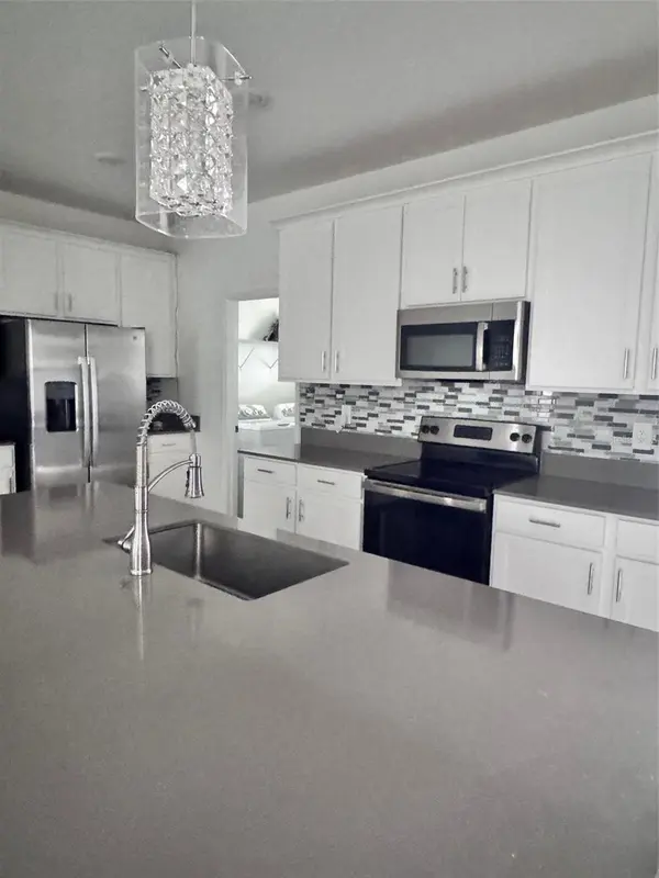 1563 CROSS PRAIRIE Pkwy, Kissimmee, FL 34744