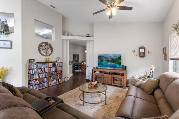 53 HIGH VISTA DR, Davenport, FL 33837