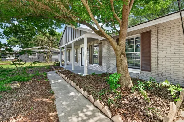 1334 STATELY OAKS DR NW, Winter Haven, FL 33881