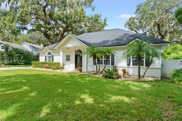 715 MAGNOLIA ST, Windermere, FL 34786