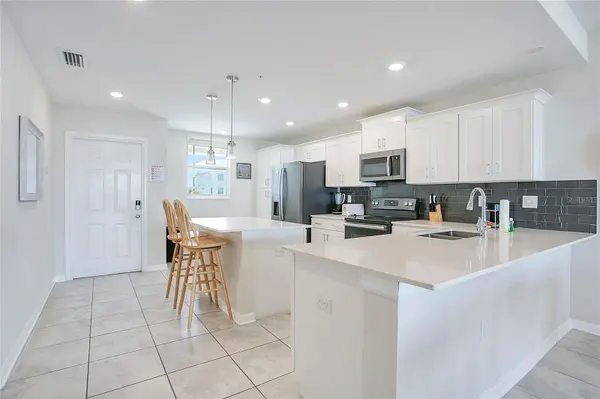 3120 PARADOX CIR #204, Kissimmee, FL 34746