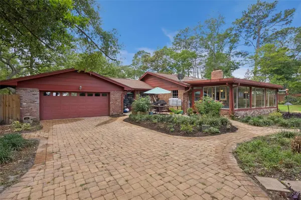 295 FRANCES CIR, Altamonte Springs, FL 32701