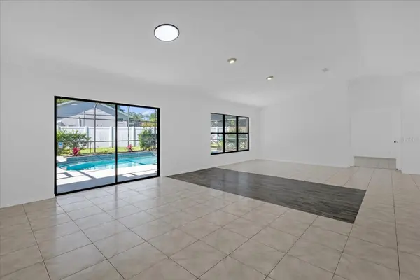 9011 CHAPMAN OAK CT, Windermere, FL 34786
