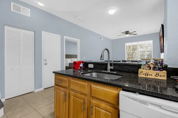 4013 VENETIAN BAY DR #107, Kissimmee, FL 34741