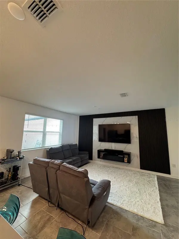 11924 BOLDFACE DR, Orlando, FL 32832