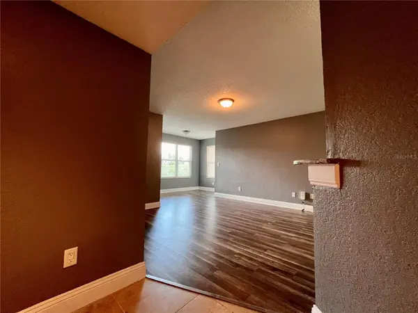 4548 COMMANDER DR #1412, Orlando, FL 32822