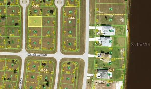 18 DOGWOOD TER, Placida, FL 33946