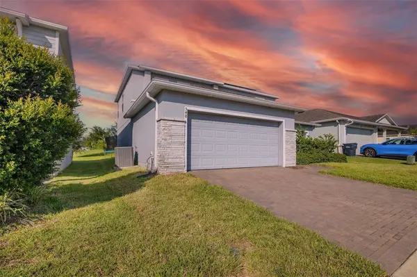 548 OGELTHORPE DR, Davenport, FL 33897