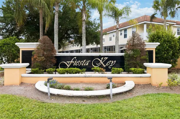 4729 CORAL CASTLE DR, Kissimmee, FL 34746
