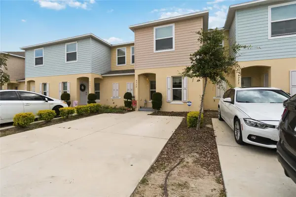 4729 CORAL CASTLE DR, Kissimmee, FL 34746