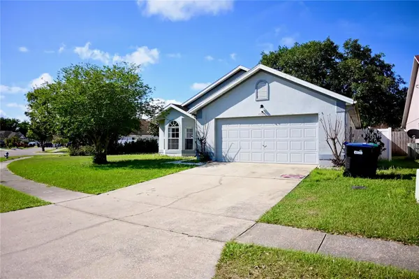11534 KENLEY CIR, Orlando, FL 32824