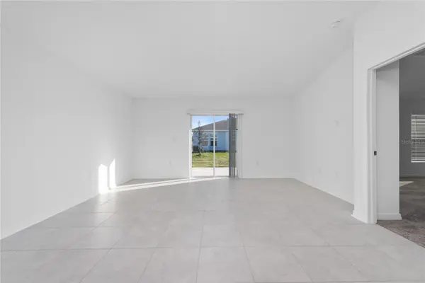 338 RUSTIC RAIL DR, Lake Wales, FL 33859