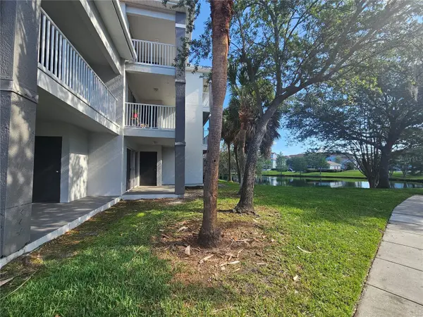 13838 FAIRWAY ISLAND DR #1418, Orlando, FL 32837