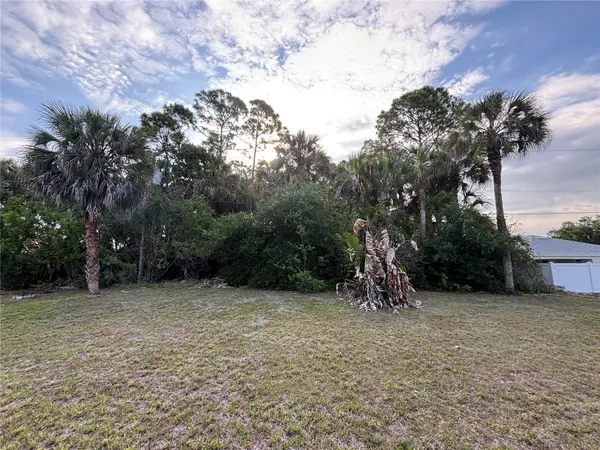 556 BURLINGTON AVE NE, Palm Bay, FL 32907