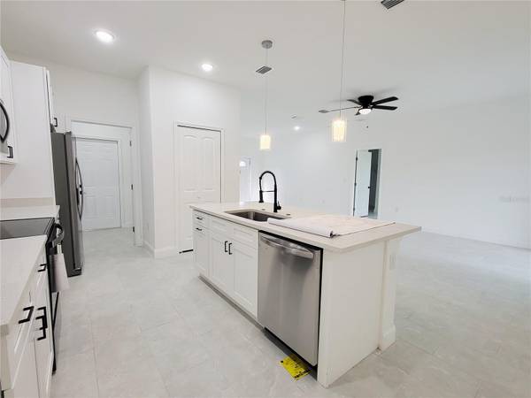 415 TONKLIN RD SW, Palm Bay, FL 32908