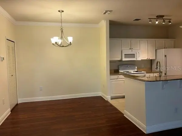 143 SOUTHERN PECAN CIR #206, Winter Garden, FL 34787