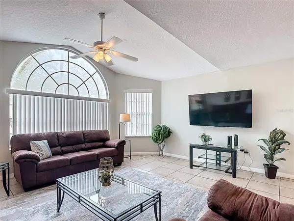 8710 RAIN FOREST PL #B, Kissimmee, FL 34747