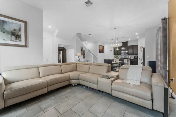 10361 AUSTRINA OAK LOOP, Winter Garden, FL 34787