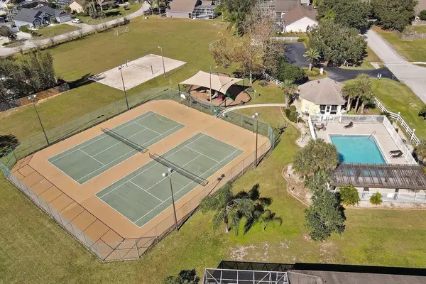 10 NEVADA LOOP RD, Davenport, FL 33897
