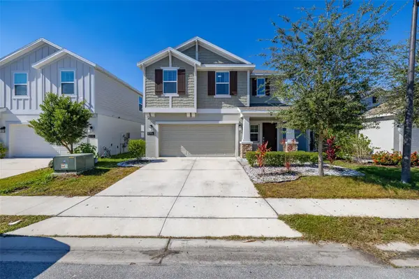 1066 BERRY LN, Davenport, FL 33837