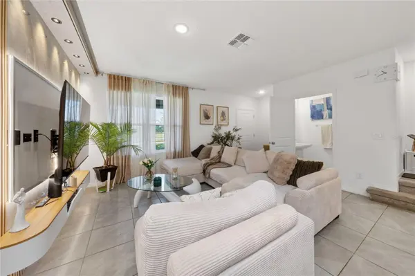 15140 WINDFLOWER ALY, Winter Garden, FL 34787