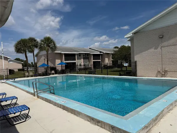 843 SKY LAKE CIR #D, Orlando, FL 32809