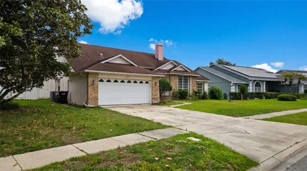 2003 TIPTREE CIR, Orlando, FL 32837