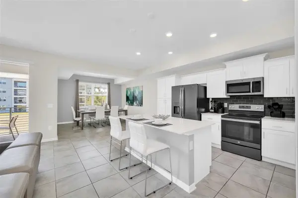 3180 PARADOX CIR #203, Kissimmee, FL 34746