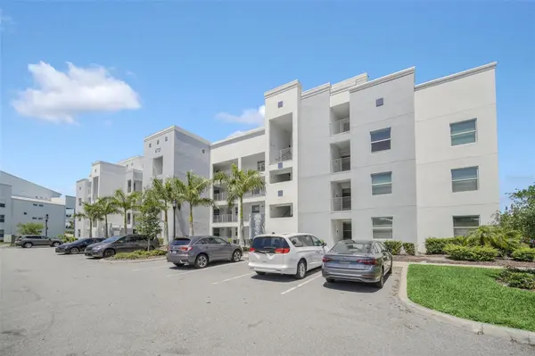 4721 CLOCK TOWER DR #304, Kissimmee, FL 34746
