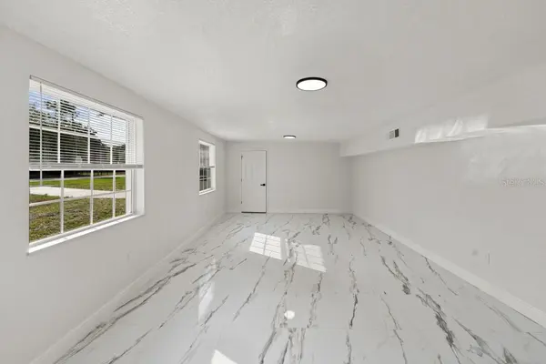 1602 S TANNER RD, Orlando, FL 32833