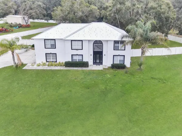 7561 LAKE ANDREA CIR, Mount Dora, FL 32757