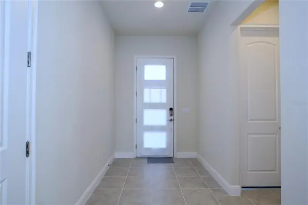 5174 BUTTONSAGE DR, St Cloud, FL 34772