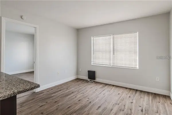 9013 WESTCHESTER CIR #29 APT E, Tampa, FL 33604