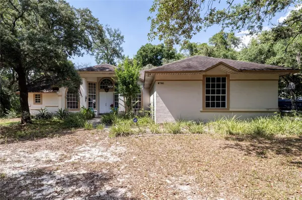 6781 W LIVINGSTON ST, Orlando, FL 32835