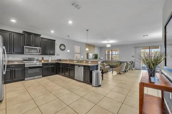 1435 ROLLING FAIRWAY DR, Davenport, FL 33896