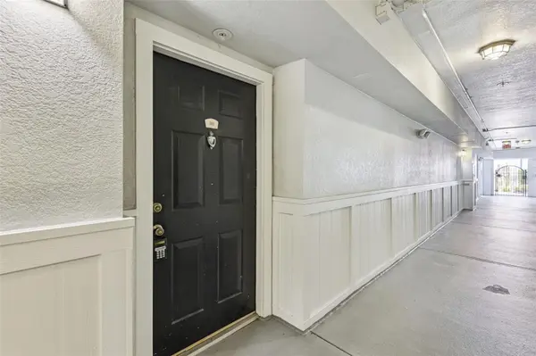 300 E SOUTH ST #1003, Orlando, FL 32801