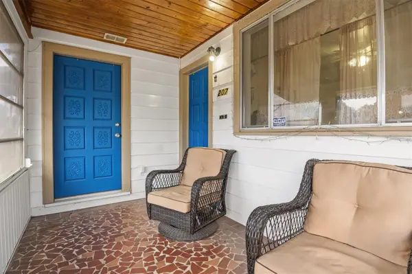 207 S PERRY AVE, Fort Meade, FL 33841
