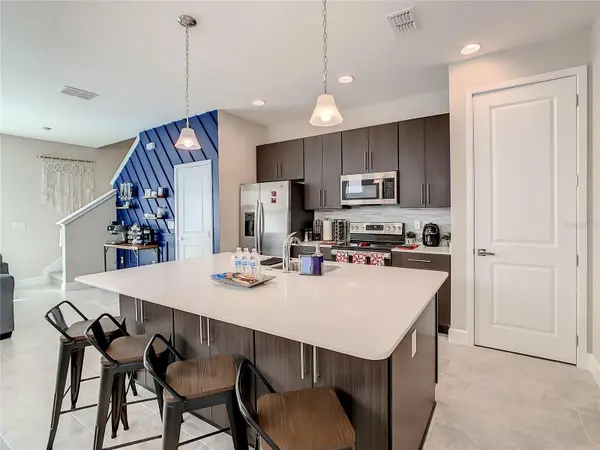 208 VILLA DOMANI CIR, Davenport, FL 33896