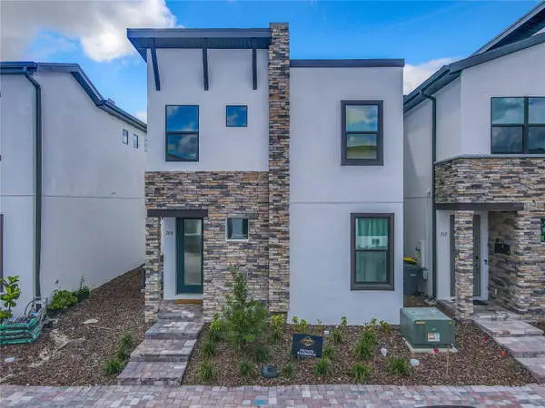 208 VILLA DOMANI CIR, Davenport, FL 33896